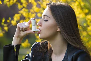 Vitamin D and Asthma: Supplementation Found to Lower Risk of Severe Attacks