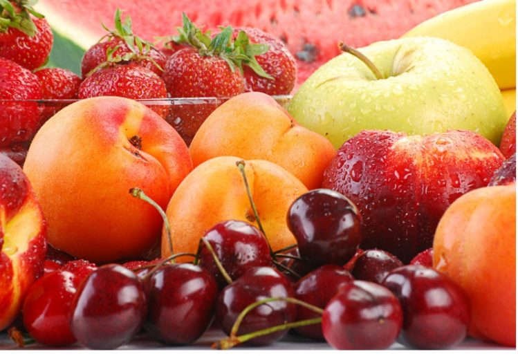 The Powerful Health Benefits of Superfruits 2