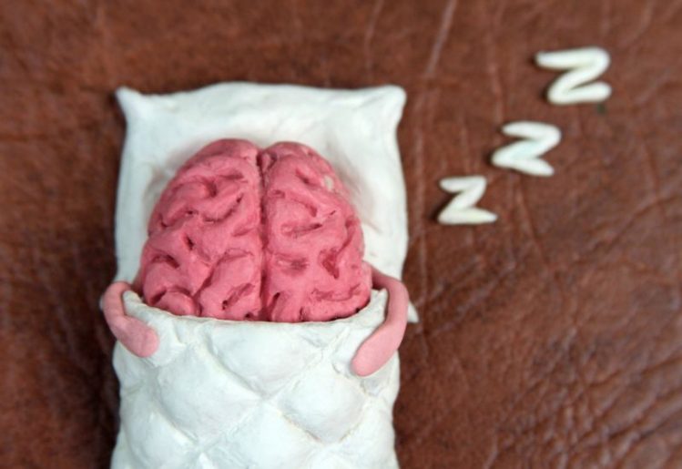 5 Bad Habits That Harm Your Brain 1